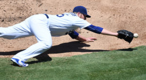 brett-anderson-dive-wrist